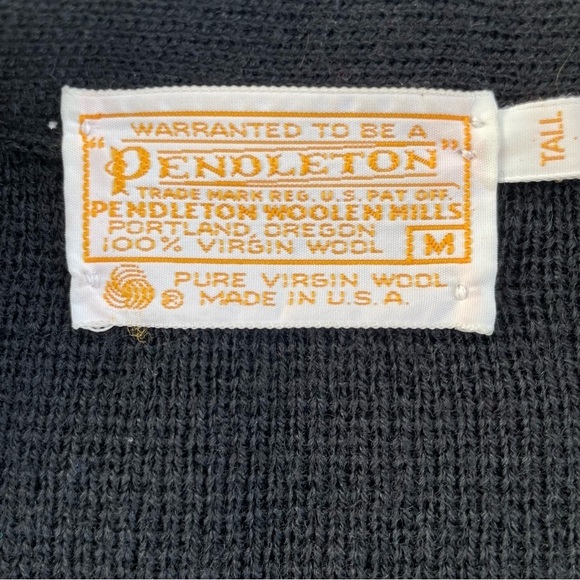 VINTAGE Pendleton 100% Virgin Wool Cardigan Sweater in Black Size Medium Tall - Picture 4 of 8
